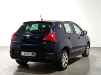 Usado Peugeot 3008 120 CV (88 kW) 2010 Azul Familiar