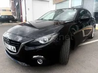 Usado Mazda 3 Luxury 150 CV (110 kW) 2016 Negro Berlina