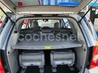 Usado Kia Carnival 185 CV (136 kW) 2008 Gris / plata Monovolumen