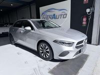 Usado Mercedes A200 Advanced 163 CV (119 kW) 2024 Plateado Utilitario