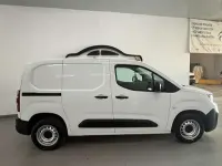 Usado Peugeot Partner S 102 CV (75 kW) 2021 Blanco Monovolumen