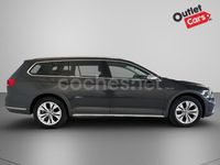Usado VW Passat Alltrack 200 CV (147 kW) 2023 Gris / plata Familiar
