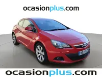 Usado Opel Astra GTC Selective 136 CV (100 kW) 2015 Rojo Utilitario