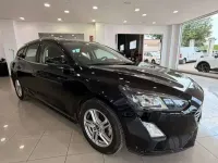 Używany Ford Focus Trend+ 120 KM (88 kW) 2020 Czarny Kombi