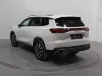 Nuevo Ebro s800 Luxury 279 CV (205 kW) 2026 Blanco SUV