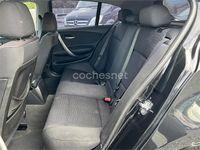 Usado BMW 118 143 CV (105 kW) 2010 Gris / plata Utilitario