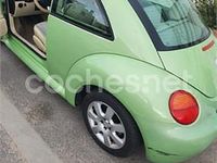 Usado VW New Beetle 105 CV (77 kW) 2005 Verde Utilitario