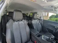 Usado Peugeot 3008 Allure 130 CV (95 kW) 2019 Blanco SUV