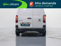 Usado Citroën Berlingo 100 CV (73 kW) 2022 Blanco Monovolumen