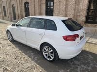 Usado Audi A3 Sportback Ambiente 140 CV (102 kW) 2010 Blanco Utilitario