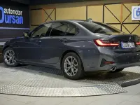Usado BMW 320e Comfort Edition 190 CV (139 kW) 2021 Gris / plata Berlina