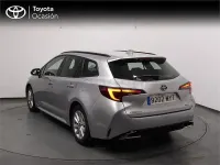 Usado Toyota Corolla Active 140 CV (102 kW) 2025 Gris / plata Familiar