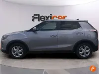 Usado SsangYong Tivoli Limited 135 CV (99 kW) 2024 Gris SUV
