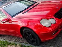 Usado Mercedes CLK220 150 CV (110 kW) 2005 Rojo Coupe