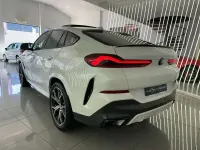 Usado BMW X6 M Sport 286 CV (210 kW) 2024 Blanco SUV