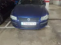 Usado Fiat Stilo Dynamic 120 CV (88 kW) 2006 Azul Berlina