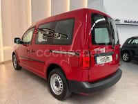 Usado VW Caddy Beach 102 CV (75 kW) 2020 Rojo Monovolumen