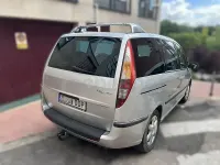 Usado Fiat Ulysse Emotion 128 CV (94 kW) 2004 Gris / plata Monovolumen