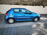 Usado Peugeot 207 Active 75 CV (55 kW) 2011 Azul Berlina