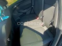 Usado Ford Focus Trend 125 CV (91 kW) 2018 Gris / plata Berlina