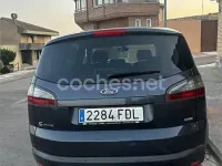 Usado Ford S-MAX Titanium 140 CV (102 kW) 2007 Violeta / lila Monovolumen