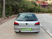 Begagnad Peugeot 306 90 HK (66 kW) 1999 Grå Sedan
