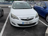 Usado Opel Astra Sportive 165 CV (121 kW) 2012 Blanco Berlina