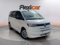 Usado VW Multivan 245 CV (180 kW) 2024 Blanco Monovolumen