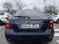 Usado Ford Mondeo Trend 125 CV (91 kW) 2004 Azul Berlina