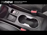 Usado Renault Captur 140 CV (102 kW) 2022 Rojo SUV