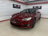 Usado Tesla Model S 310 kW (422 CV) 2016 Rojo Utilitario
