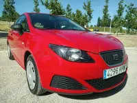 Usado Seat Ibiza SC Copa 90 CV (66 kW) 2012 Rojo Utilitario