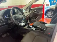 Usado Hyundai i30 116 CV (85 kW) 2019 Beige Familiar