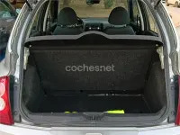 Usado Nissan Micra 80 CV (58 kW) 2005 Beige Berlina