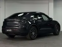 Usado Porsche Macan 264 kW (360 CV) 2025 Gris SUV