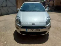 Usado Fiat Punto Pop 69 CV (50 kW) 2017 Gris / plata Utilitario