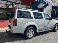 Usado Nissan Pathfinder 174 CV (127 kW) 2005 Blanco SUV