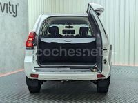 Usado Toyota Land Cruiser 177 CV (130 kW) 2018 Blanco SUV