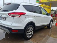 Usado Ford Kuga Titanium 140 CV (102 kW) 2014 Blanco SUV