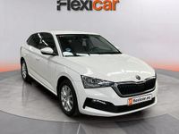 Usado Skoda Scala Style 116 CV (85 kW) 2020 Blanco Utilitario