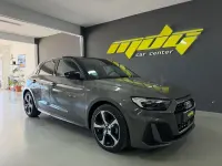 Usado Audi A1 Sportback S-Line 110 CV (80 kW) 2023 Gris / plata Utilitario