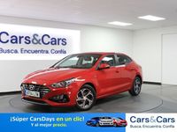 Usado Hyundai i30 120 CV (88 kW) 2021 Rojo Berlina