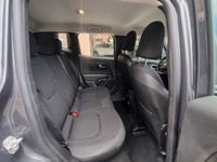 Usado Jeep Renegade Night Eagle 130 CV (95 kW) 2022 Verde SUV