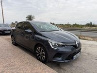 Usado Renault Clio V Intens 90 CV (66 kW) 2021 Gris / plata Berlina