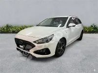 Usado Hyundai i30 120 CV (88 kW) 2023 Blanco Familiar