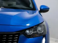Usado Peugeot 208 Allure 100 CV (73 kW) 2021 Azul Utilitario