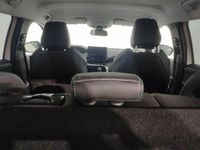 Usado Peugeot 3008 Allure 130 CV (95 kW) 2022 Blanco nacarado SUV