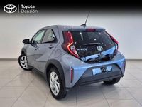 Usado Toyota Aygo X 72 CV (52 kW) 2025 Gris / plata SUV