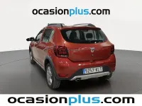 Usado Dacia Sandero Stepway 90 CV (66 kW) 2018 Rojo Utilitario