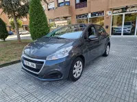 Usado Peugeot 208 Access 82 CV (60 kW) 2016 Gris / plata Utilitario